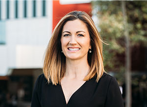 Dr Laura Diamond